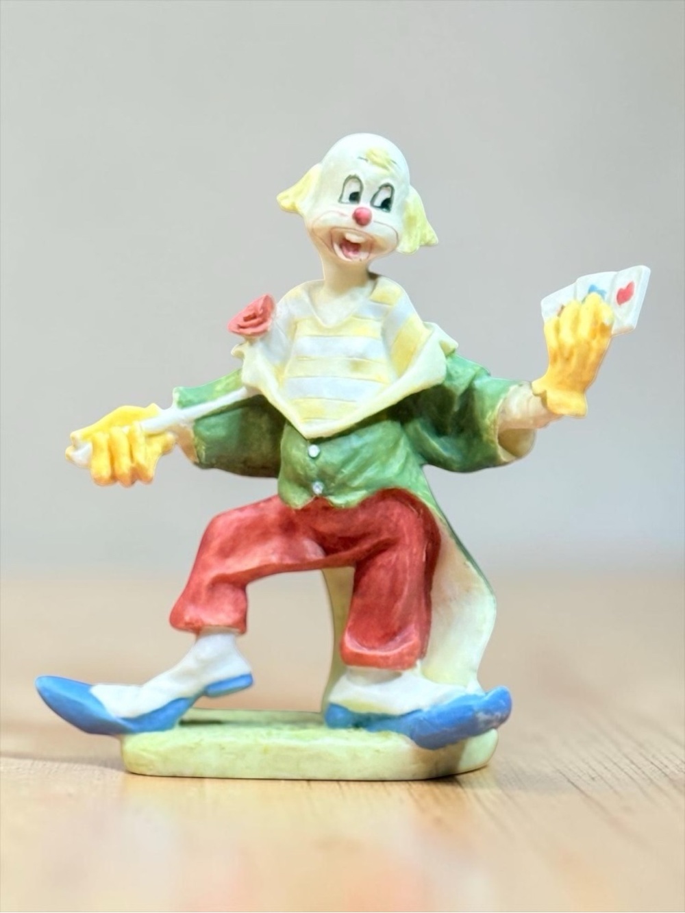 Collectible Clown with Deck of Cards Figurine